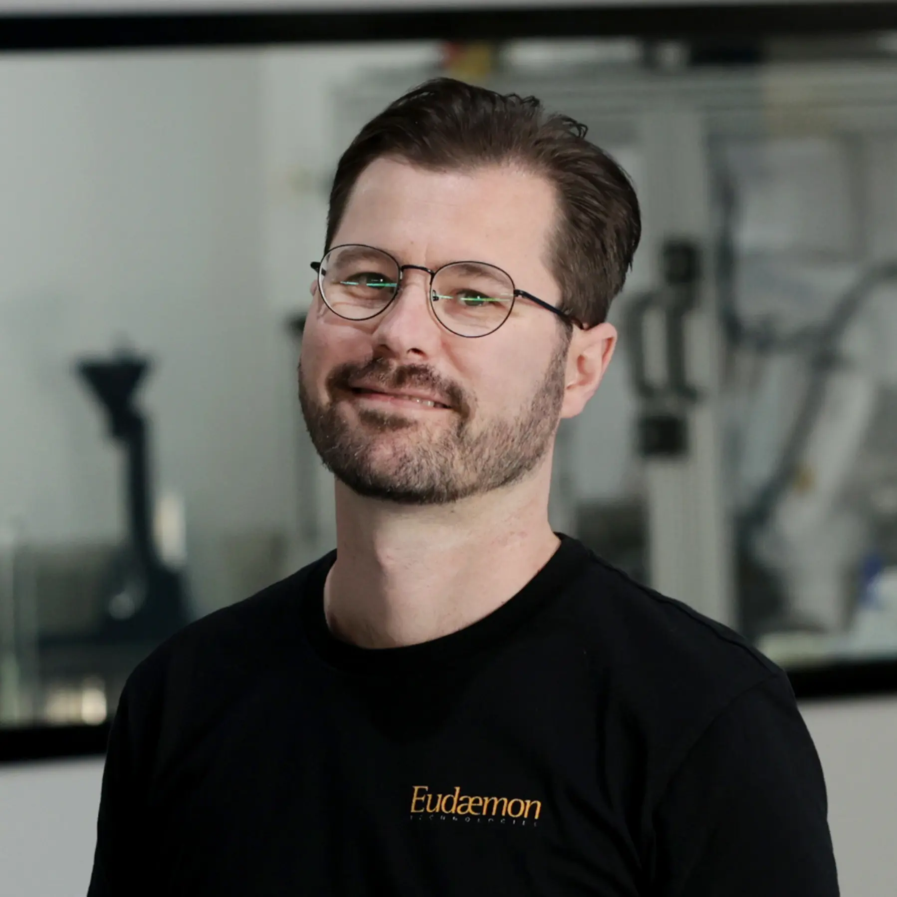 Dr Simon Cook